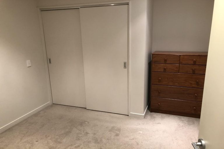 Photo of property in Nouvo Apartments, 1/21c Rugby Street, Mount Cook, Wellington, 6021