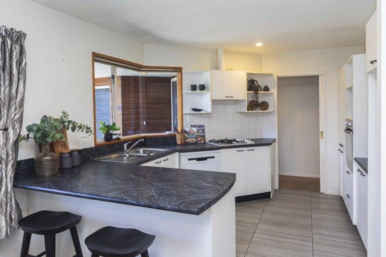 Photo of property in 2/9 Selwyn Street, Somerfield, Christchurch, 8024