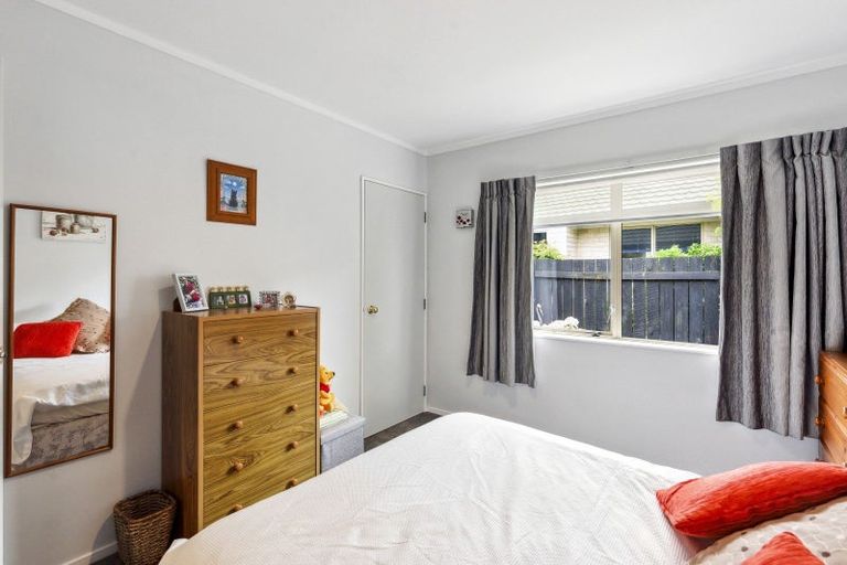 Photo of property in 16b Dennis Taylor Court, Paraparaumu, 5032