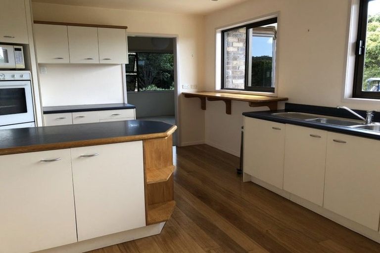 Photo of property in 153 Taha Road, Waimauku, 0881