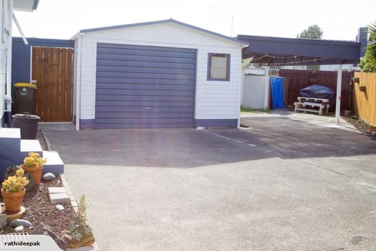 Photo of property in 34 Aarts Avenue, Manurewa, Auckland, 2102