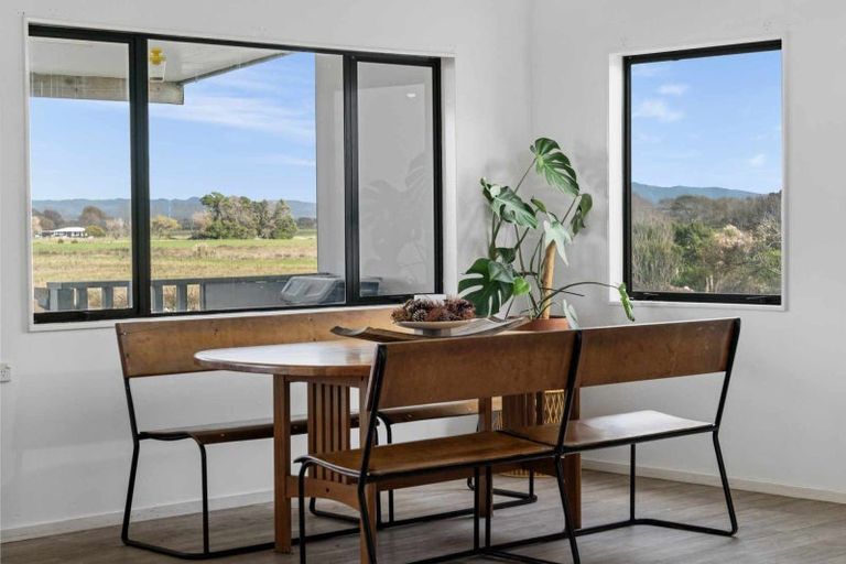 Photo of property in 196 Pukehina Parade, Pukehina, Te Puke, 3189