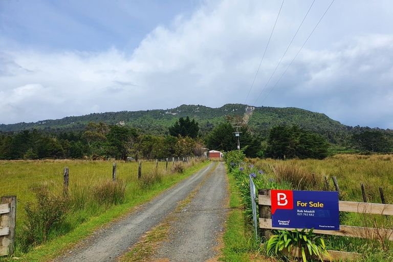 Photo of property in 871 Seven Mile Road, Rapahoe, Greymouth, 7803