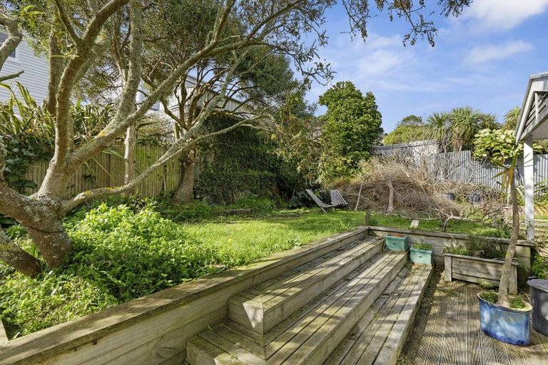 Photo of property in 105 Owen Street, Newtown, Wellington, 6021