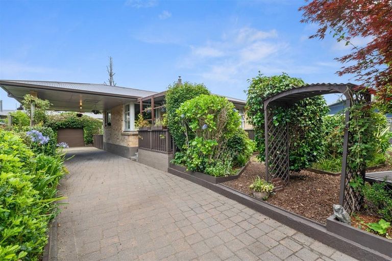 Photo of property in 1 Kiwi Street, Springfield, Rotorua, 3015