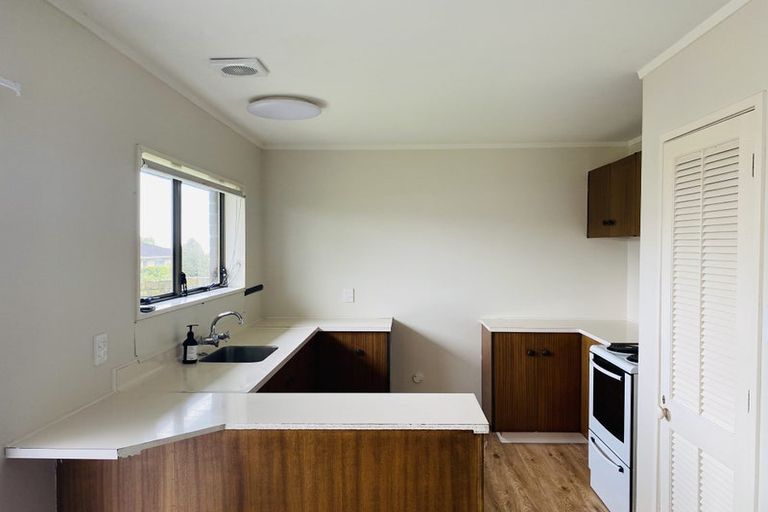 Photo of property in 1/60 Sandspit Road, Cockle Bay, Auckland, 2014