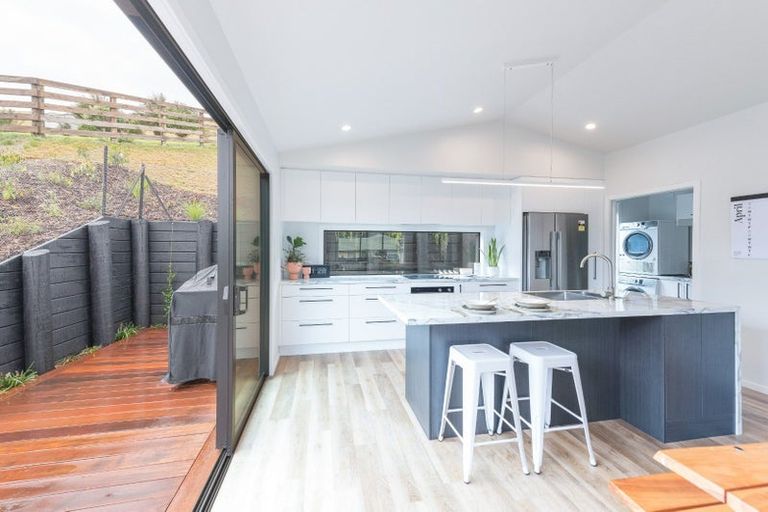 Photo of property in 24 Genia Drive, Wakefield, 7025