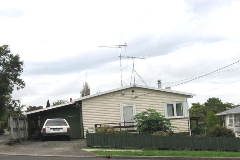 Photo of property in 35b Glengarry Road, Glen Eden, Auckland, 0602