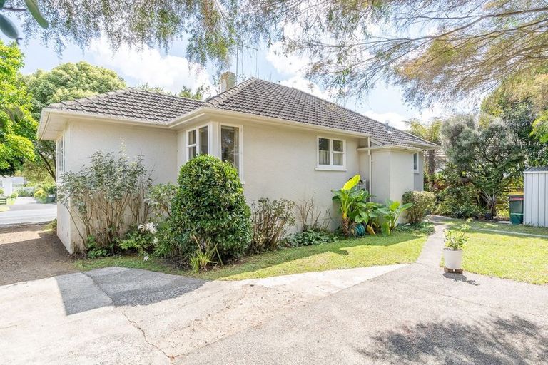 Photo of property in 128 Clarkin Road, Fairfield, Hamilton, 3214