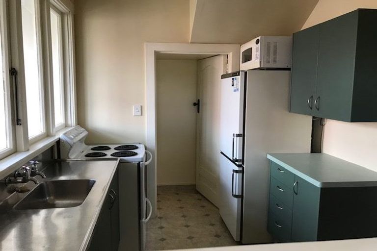 Photo of property in 7 Trent Avenue, North Dunedin, Dunedin, 9016