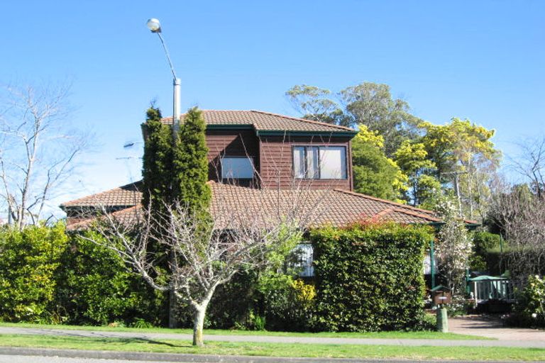 Photo of property in 52 Durham Drive, Havelock North, 4130