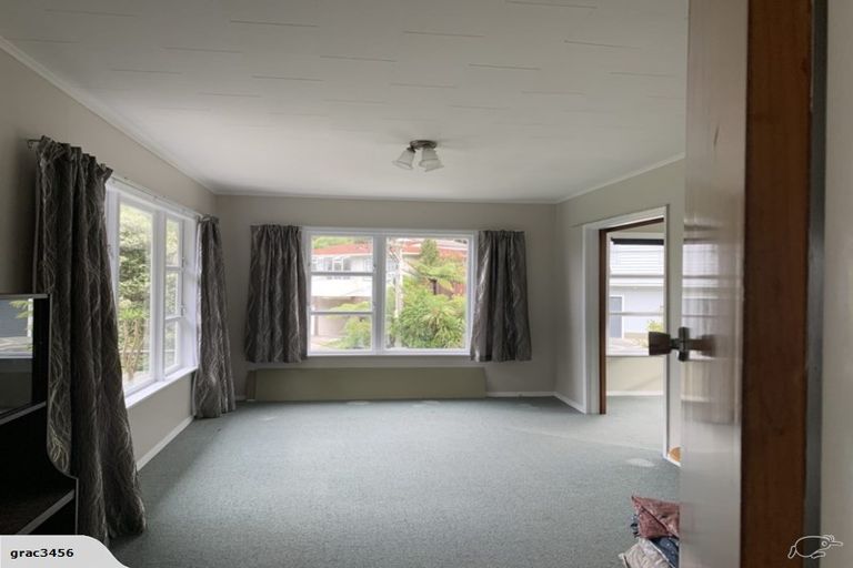 Photo of property in 128 Awarua Street, Ngaio, Wellington, 6035