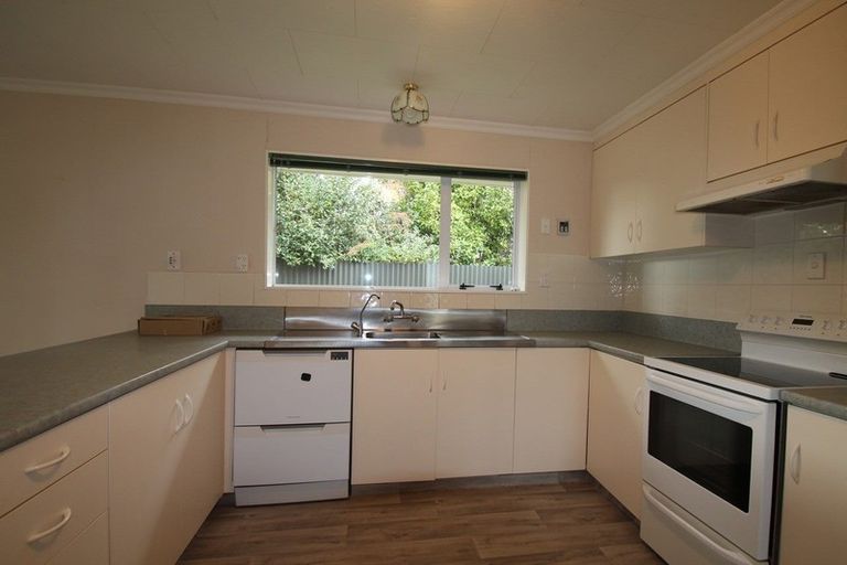 Photo of property in 2a Hamlet Street, Stratford, 4332