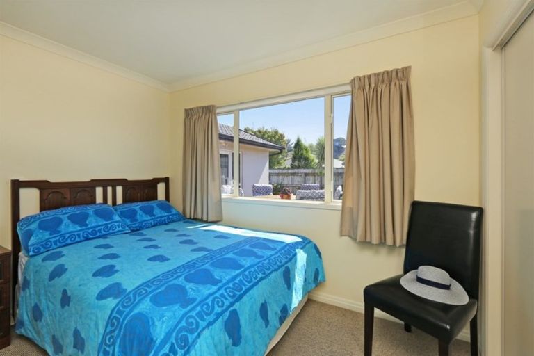 Photo of property in 8 Chenin Place, Greenmeadows, Napier, 4112