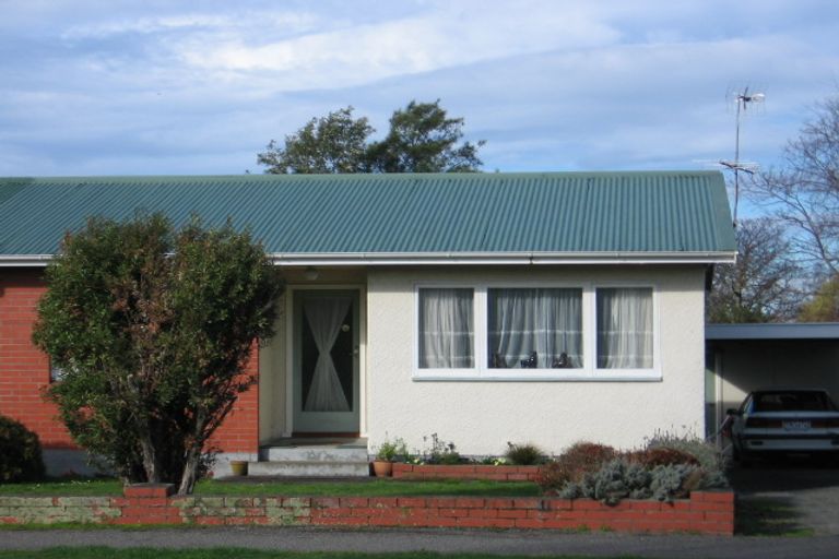 Photo of property in 2a Totara Street, Lansdowne, Masterton, 5810