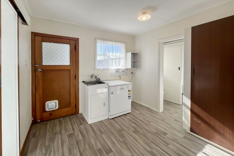 Photo of property in 8 Anakiwa Street, Kelvin Grove, Palmerston North, 4414