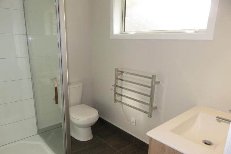 Photo of property in 102 Melksham Drive, Churton Park, Wellington, 6037