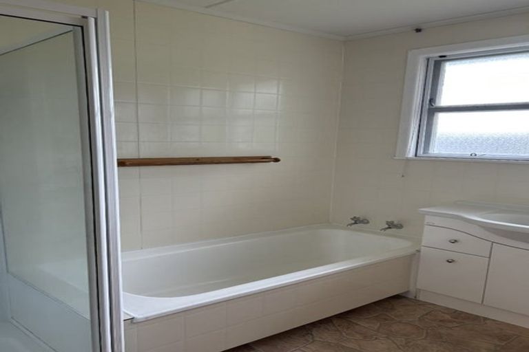 Photo of property in 76 Aurora Terrace, Hillcrest, Hamilton, 3216