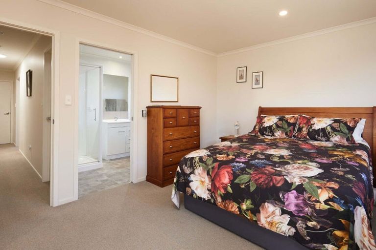 Photo of property in 10 Ara Drive, Redwoodtown, Blenheim, 7201