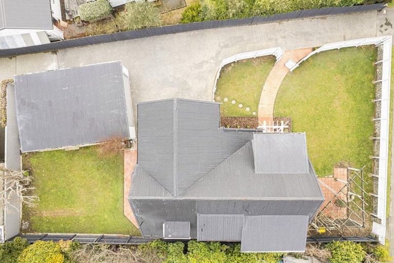 Photo of property in 31 Kotare Street, Fendalton, Christchurch, 8041