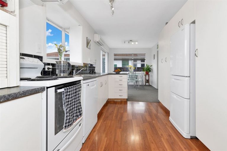 Photo of property in 112 Sparks Road, Hoon Hay, Christchurch, 8025