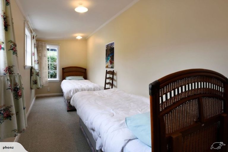 Photo of property in 143 Tasman Street, Nelson, 7010