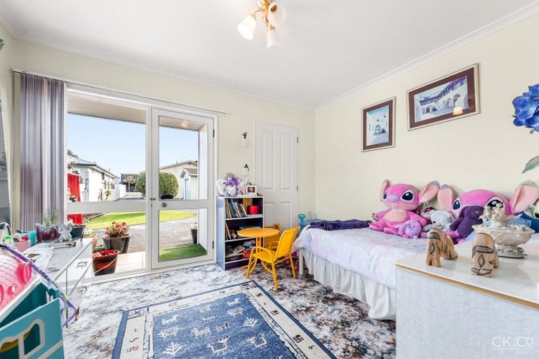 Photo of property in 146 Randwick Road, Moera, Lower Hutt, 5010