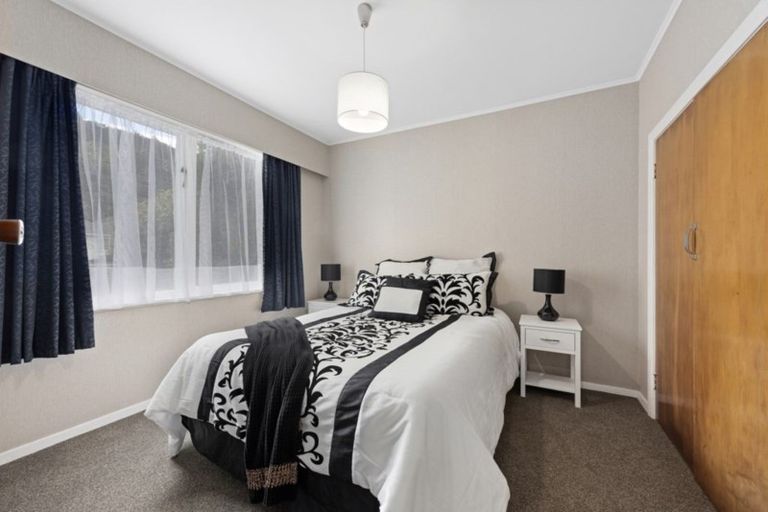 Photo of property in 148 Wellington Road, Wainuiomata, Lower Hutt, 5014