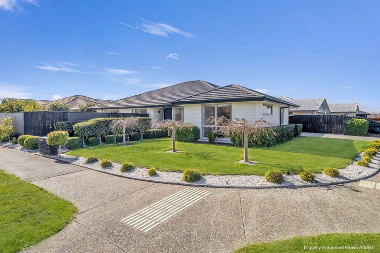 Photo of property in 75 Aviemore Drive, Marshland, Christchurch, 8083