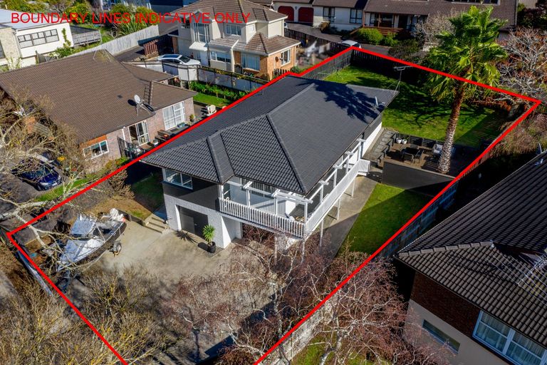 Photo of property in 59 Ray Small Drive, Pahurehure, Papakura, 2113