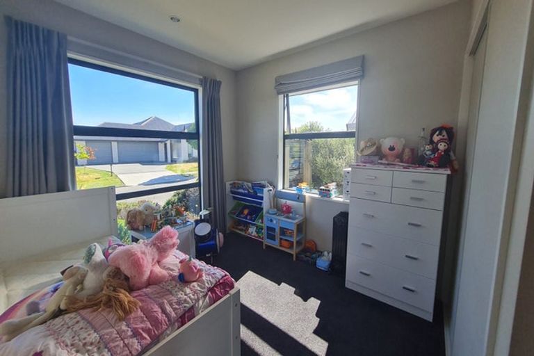 Photo of property in 6 Pimlico Place, Rangiora, 7400