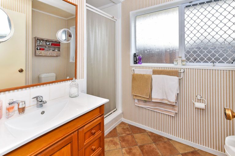 Photo of property in 101 Carnoustie Drive, Wattle Downs, Auckland, 2103