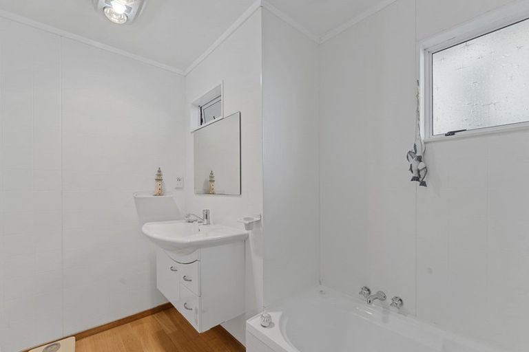 Photo of property in 37 Sowman Street, The Brook, Nelson, 7010