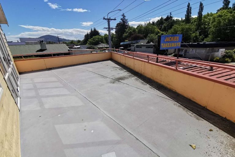 Photo of property in Residential Flat, 196a Main Road South, Green Island, Dunedin, 9018