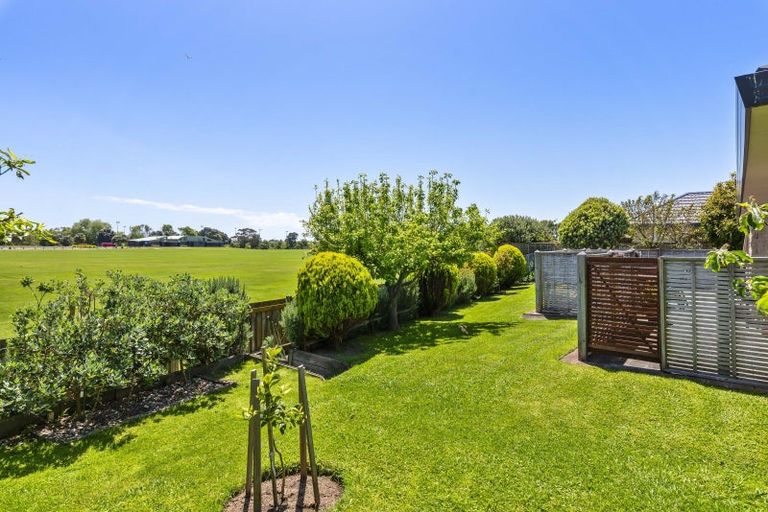 Photo of property in 56 Realm Drive, Paraparaumu, 5032