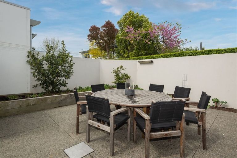Photo of property in 59 Wai-iti Terrace, Burnside, Christchurch, 8052