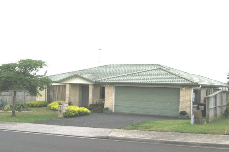 Photo of property in 7 Jadewynn Drive, Massey, Auckland, 0614