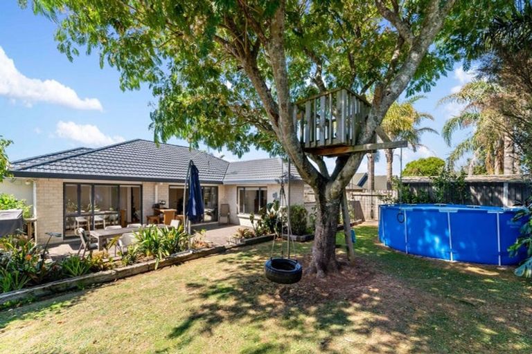 Photo of property in 13 Sunset Drive, Pukekohe, 2120