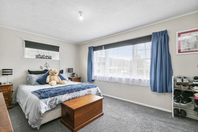 Photo of property in 2 Stockdale Street, Wainuiomata, Lower Hutt, 5014
