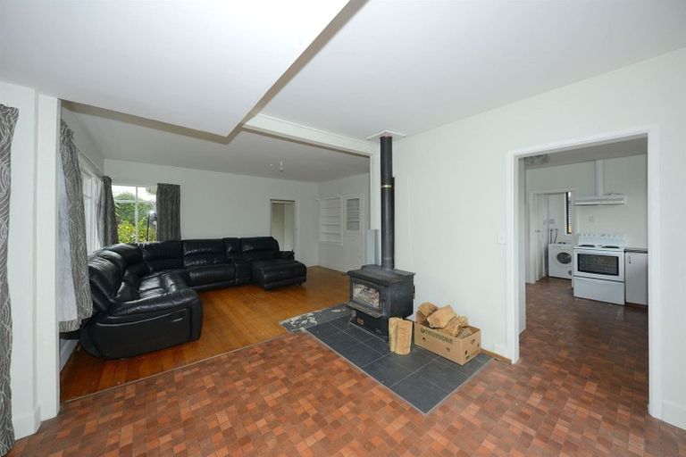 Photo of property in 77 Ayers Street, Rangiora, 7400