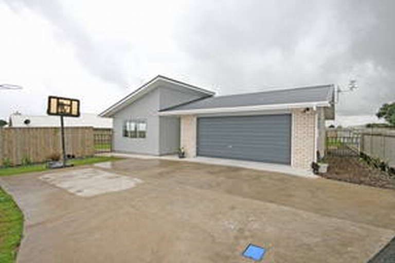 Photo of property in 50c Penrod Drive, Bell Block, New Plymouth, 4312