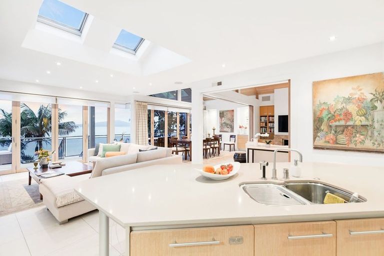 Photo of property in 28 Blomfield Spa, Takapuna, Auckland, 0622