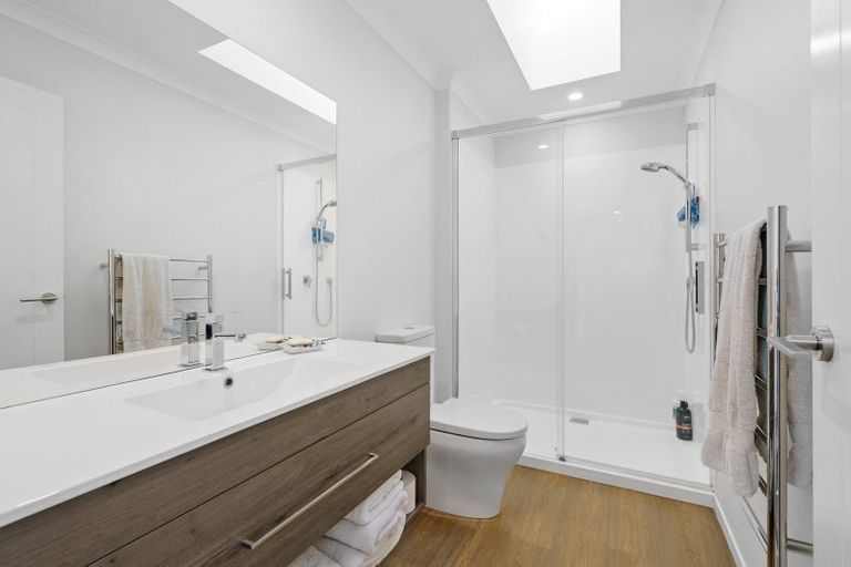 Photo of property in 16 Tucker Close, Leamington, Cambridge, 3432