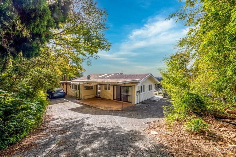 Photo of property in 3 English Bay Road, Opua, 0200