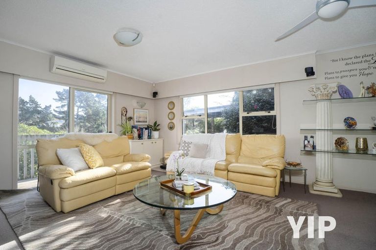 Photo of property in 81 Helston Road, Paparangi, Wellington, 6037