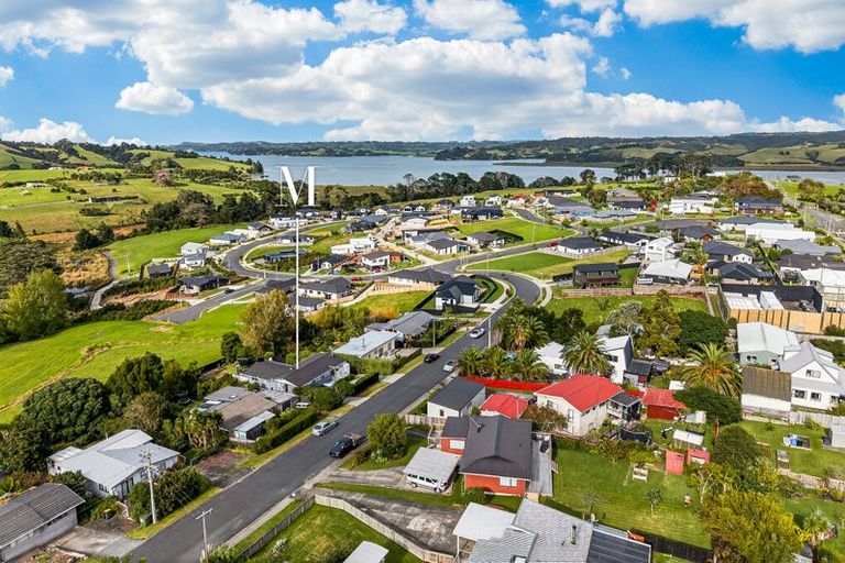 Photo of property in 29 Brigitte View, Snells Beach, 0920