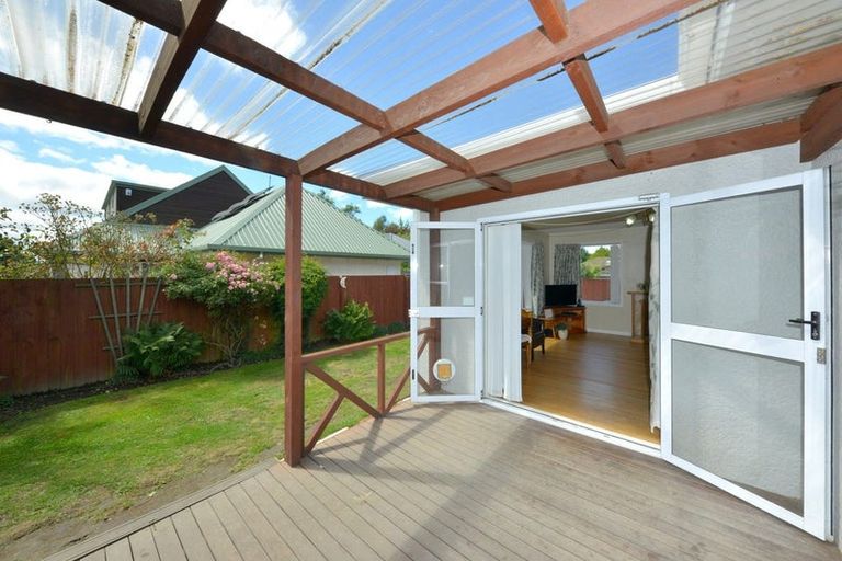 Photo of property in 1/104 Yaldhurst Road, Sockburn, Christchurch, 8042