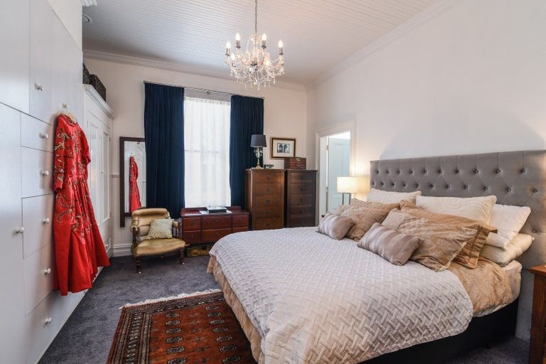 Photo of property in 30 Hobson Street, Saint Clair, Dunedin, 9012