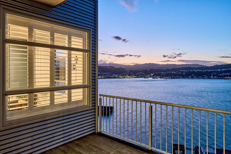 Photo of property in 7a Aranui Street, Miramar, Wellington, 6022