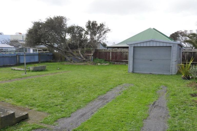 Photo of property in 54 Vogel Street, Hawera, 4610